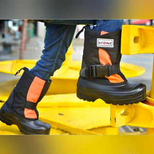 Stonz Trek Winter Boots Black Orange Sz 5
